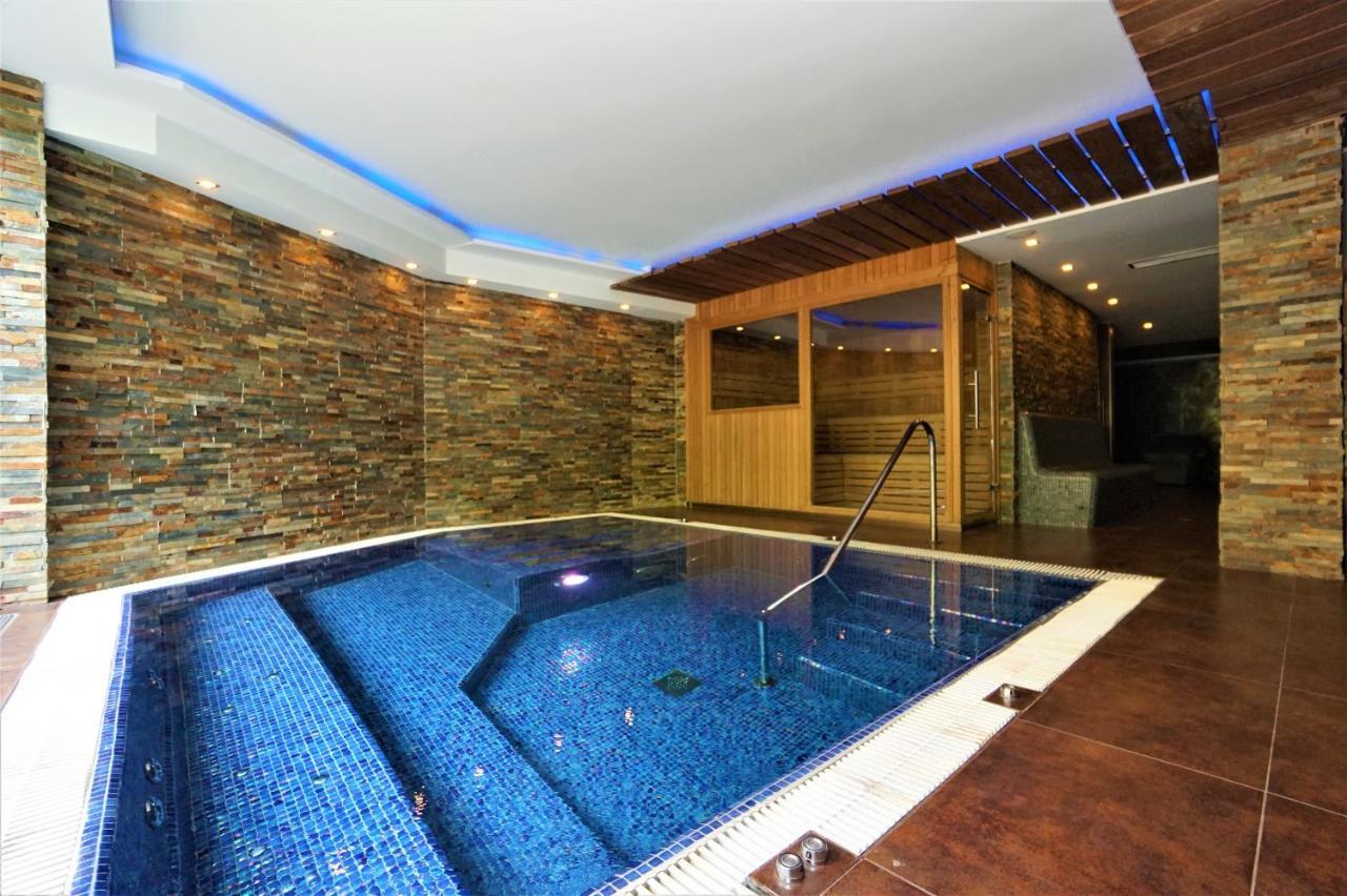 Hotel & Spa Niunit El Serrat Zewnętrze zdjęcie